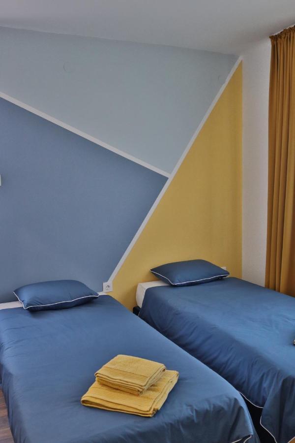 Bella Family Guest House 萨帕雷瓦巴尼亚 外观 照片